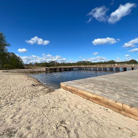 Domek Nad Jeziorem Piasutno Mazury Exteriér fotografie