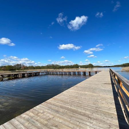 Domek Nad Jeziorem Piasutno Mazury Exteriér fotografie