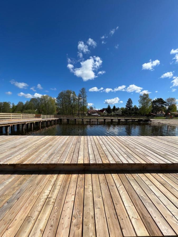 Domek Nad Jeziorem Piasutno Mazury Exteriér fotografie