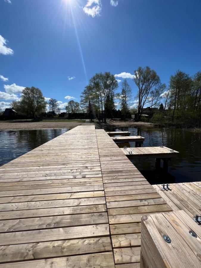 Domek Nad Jeziorem Piasutno Mazury Exteriér fotografie